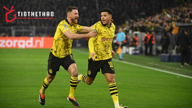 Dortmund giải cứu Sancho khỏi Man Utd