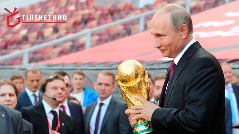 Putin: 'Mỹ muốn Nga mất quyền đăng cai World Cup 2018'